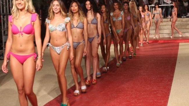 Miss Italia lunedì 15 luglio alla Limonaia di Villa Rospigliosi a Prato