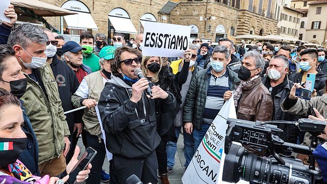 Turismo: come si supera la crisi?