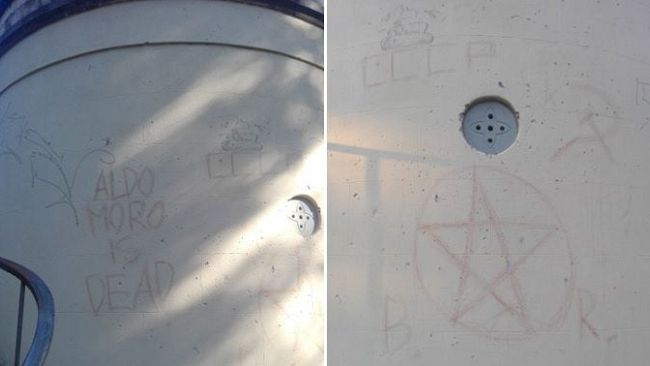 Stelle a cinque punte e riferimenti ad Aldo Moro in un parco di Firenze