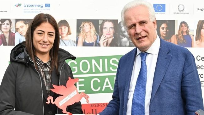 Maria Sole Ferrieri Caputi premiata in Regione