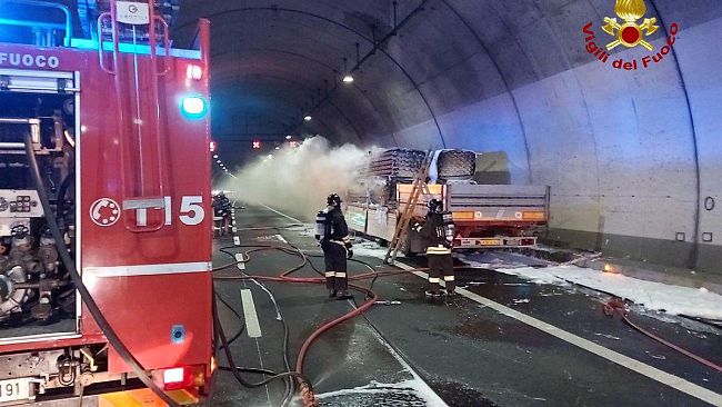 Esodo vacanze: il primo sabato da bollino nero poi l'incubo dello sciopero casellanti