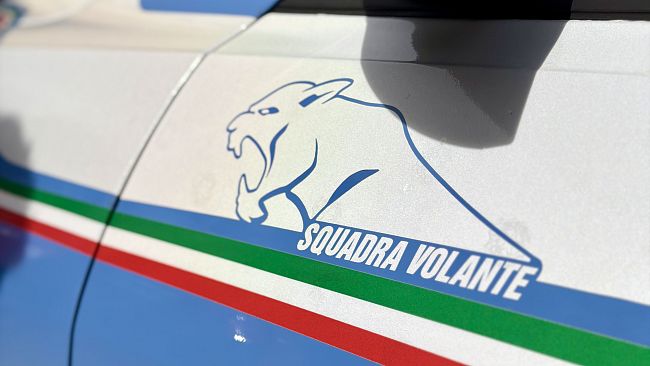 Firenze: tentata estorsione davanti alla Questura