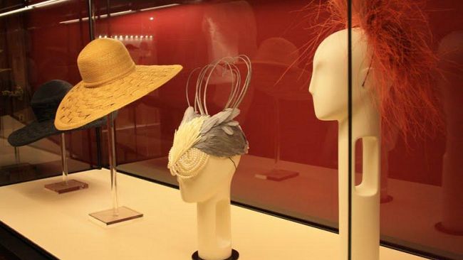 Il Cappello fra arte e stravaganza alla Galleria del Costume