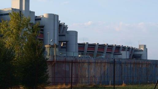 Carcere minorile: incendio appiccato dai detenuti, poliziotti in ospedale