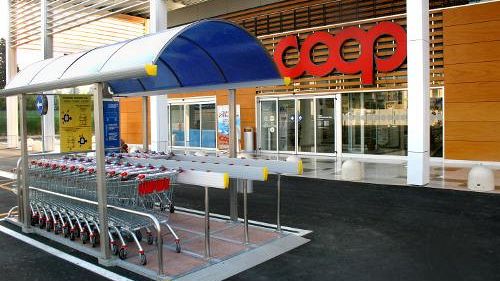 Taccheggiatori in azione al supermercato di Empoli