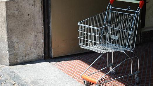 Allarme sociale in Toscana: pensionati in difficoltà e giovani disperati
