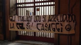 Striscioni di Casaggì su sede Cgil: crisi e forconi, l'azione e le reazioni