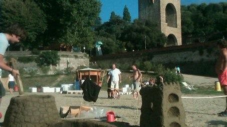 Cinema in riva all’Arno: torna “La Lucciola” con dieci pellicole