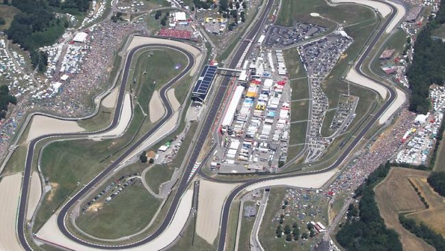 La corsa che non ti aspetti, il circuito del Mugello ospita la GP Run 2013