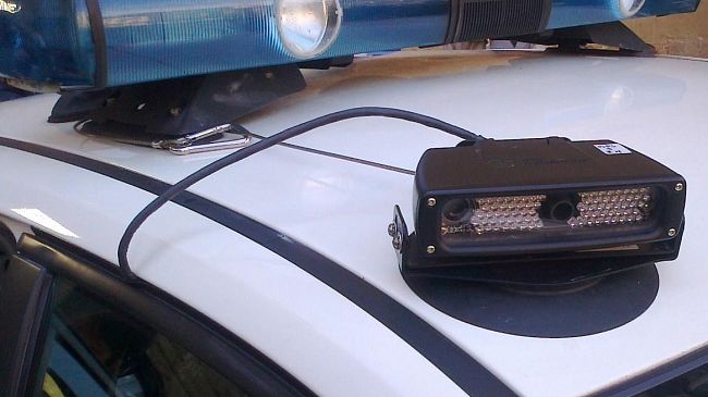 Investe due pedoni sulle strisce, fermato da vigili fuori servizio