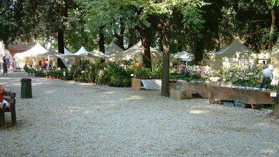 Presenta a Firenze Murabilia 2009