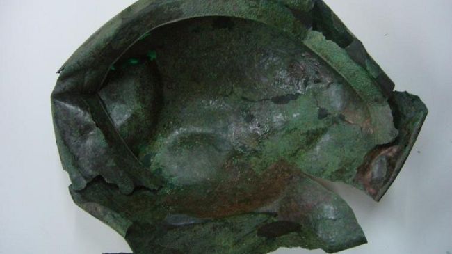 L’affascinante recupero di un bacile bronzeo dei nostri antenati