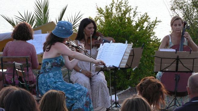 Omaggio dei solisti del Musicalgiglio al tramonto