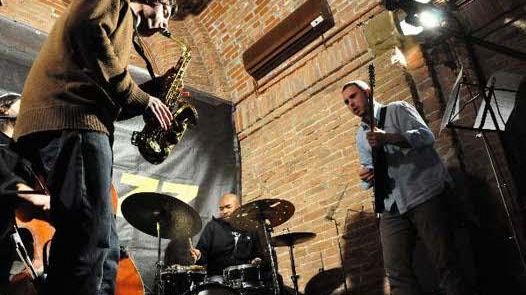 b009061531-arriva-kind-of-blue-alla-fondazione-siena-jazz