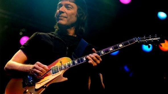 Parte da Firenze il Breaking Waves Italy Tour di Steve Hackett