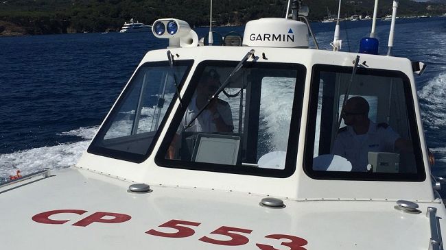 Isola d'Elba: stabilimento balneare privo di titolo abilitativo