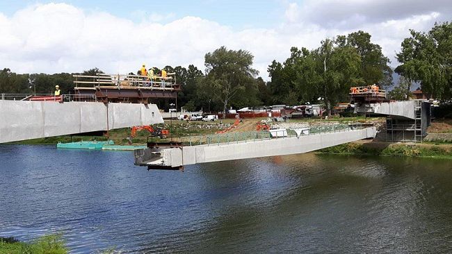 Passerella Isolotto: è stata smontata la campata