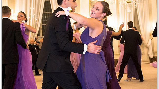 Il ballo delle debuttanti con i Giovani dell’ACF Fiorentina