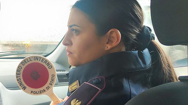 Firenze: media di 7 giorni per il rilascio dei passaporti in Questura