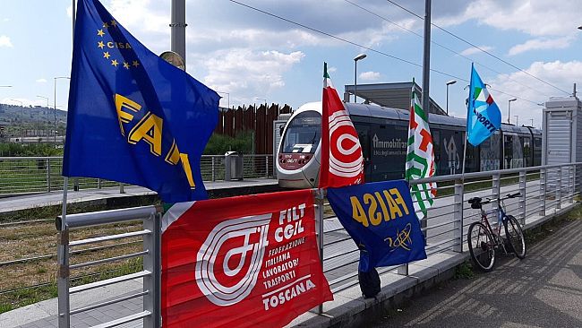 Tramvia, sicurezza ed organizzazione del lavoro: presidio a Firenze