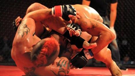 Pubblico in delirio per “Fight Club in the Cage” di Firenze